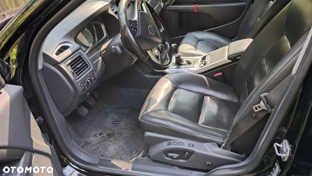 Volvo XC 70 D4 AWD Summum - 20