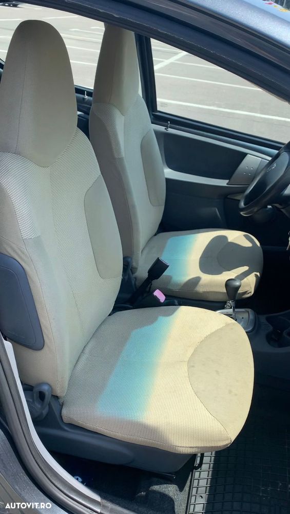 Peugeot 107 70 2-Tronic Filou - 7