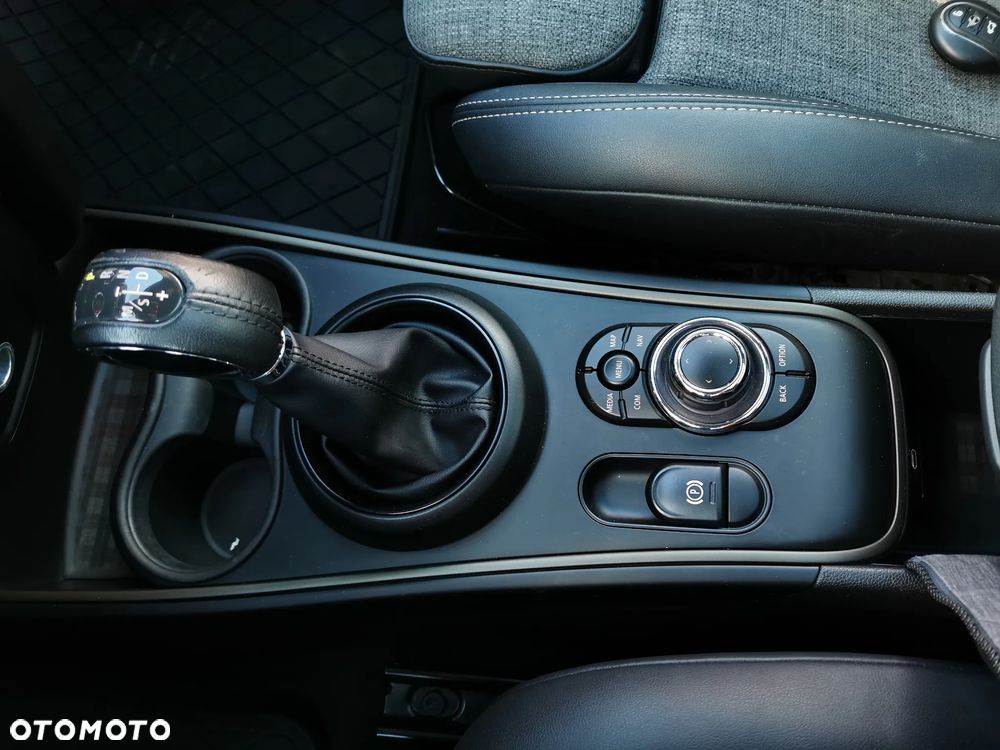 MINI Countryman - 12