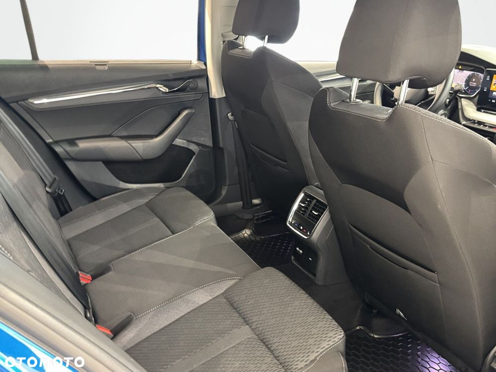 Skoda Octavia 2.0 TDI Style - 18