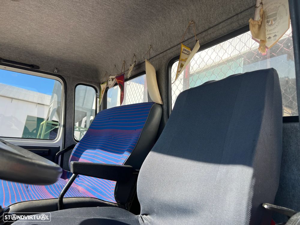 Renault S100 - 17