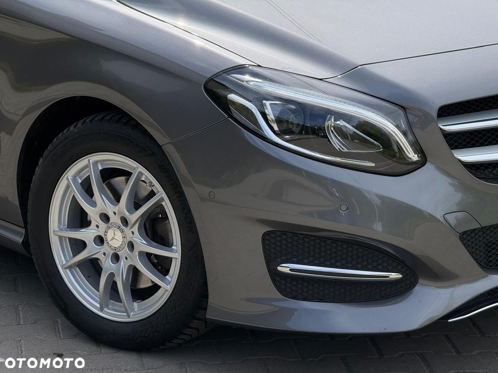 Mercedes-Benz Klasa B 180 BlueEFFICIENCY Edition Style - 8