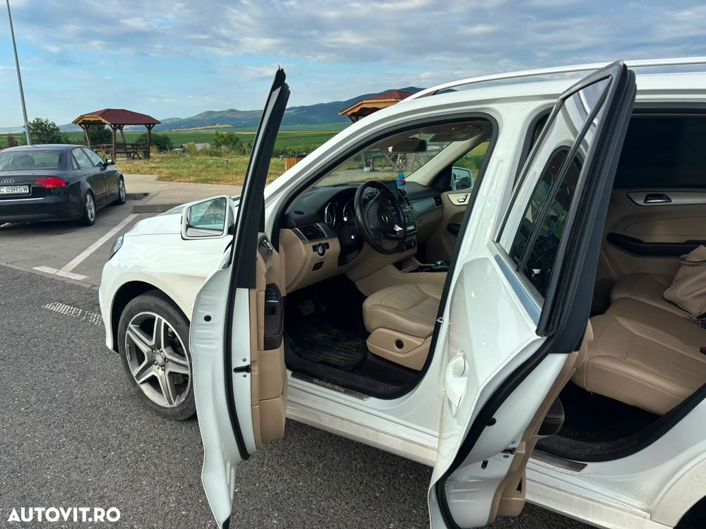 Mercedes-Benz GLE 350 d 4MATIC - 3