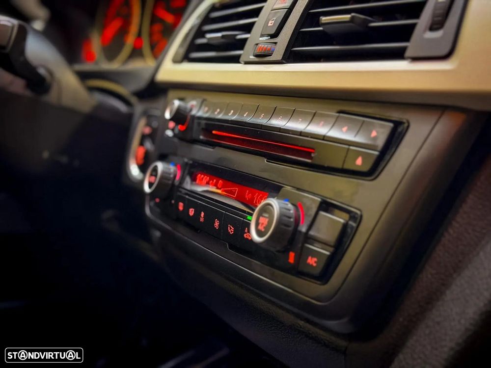 BMW 320 Gran Turismo d Auto - 15