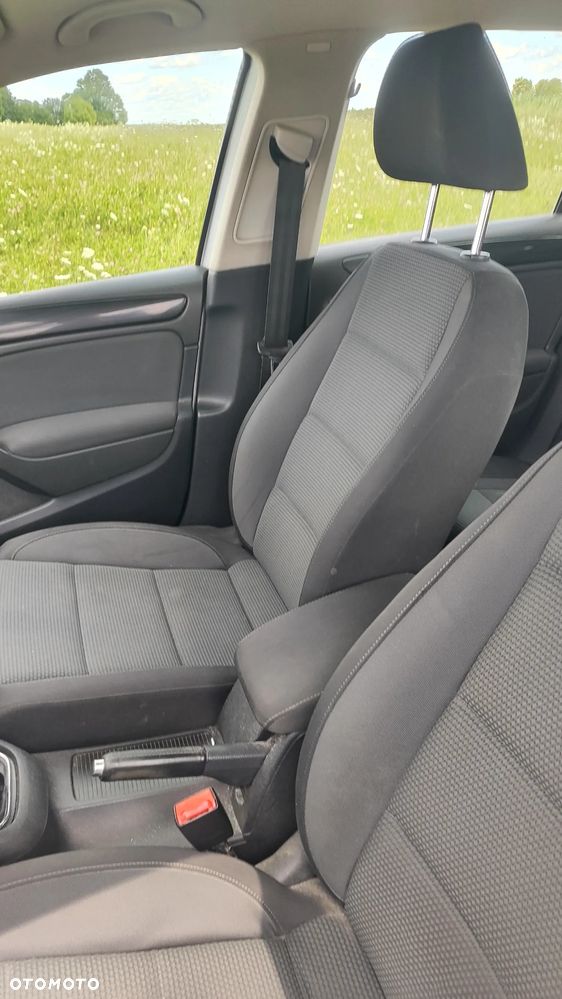 Volkswagen Golf 1.6 TDI DPF Comfortline - 13