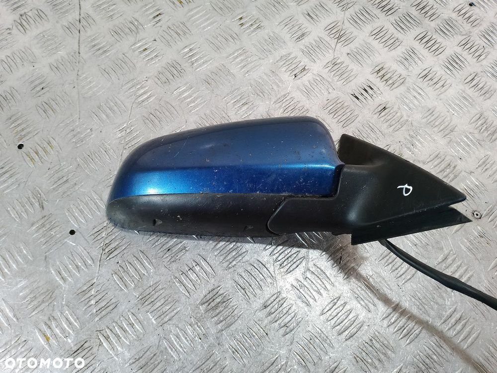 LUSTERKO PRAWE AUDI A3 ( 8P1 ) LZ5C - 3