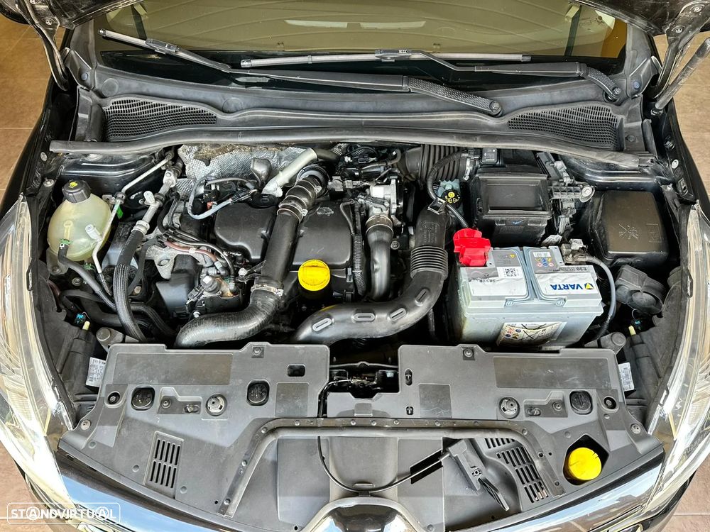 Renault Clio Sport Tourer 1.5 dCi GT Line EDC - 14