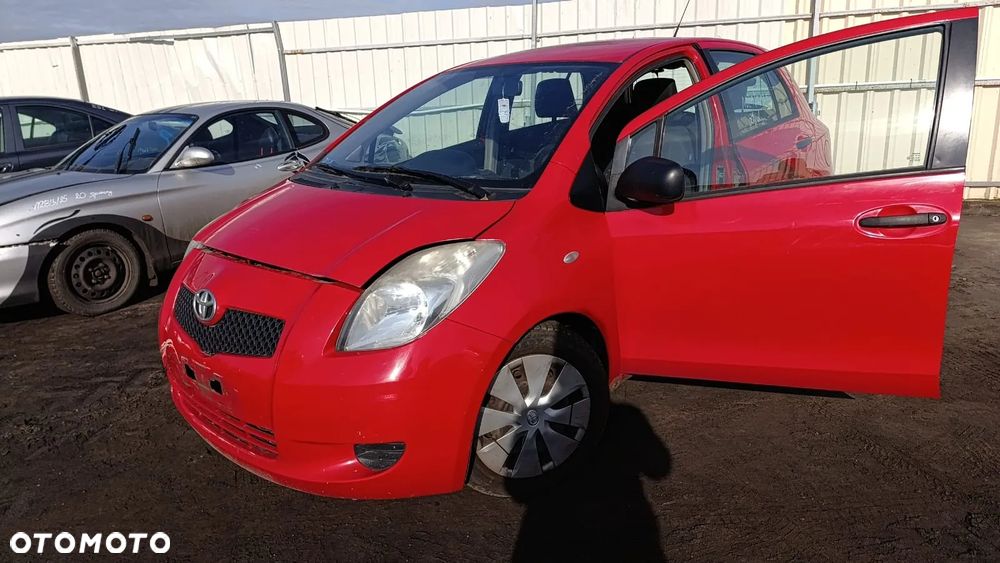 35532 toyota yaris II 1.3 1.3 87 km 2SZFE na części lakier 3P0 - 5