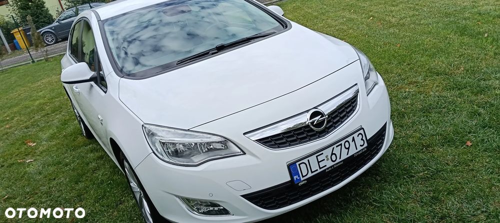 Opel Astra - 16