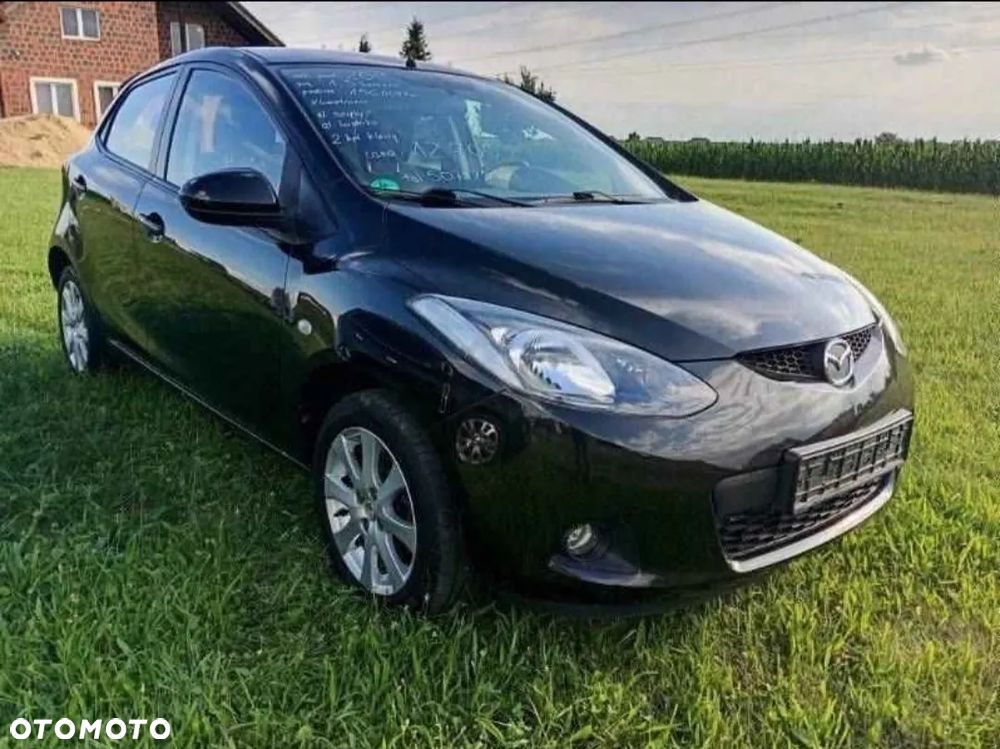 Mazda 2 - 1