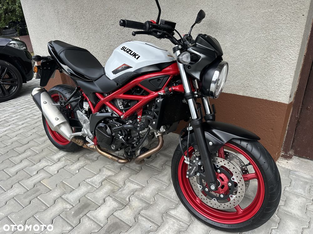 Suzuki SV - 16