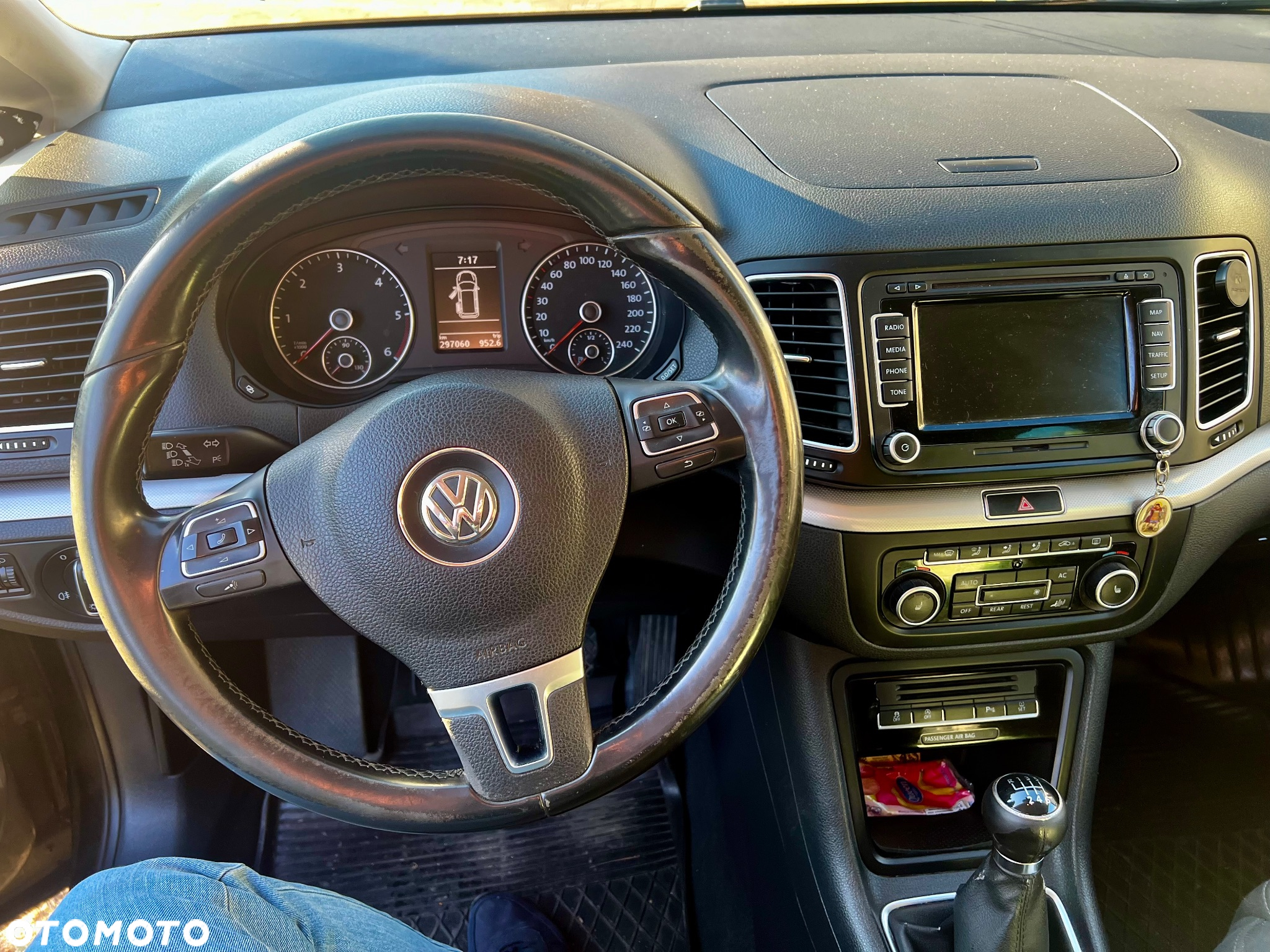 Volkswagen Sharan - 13