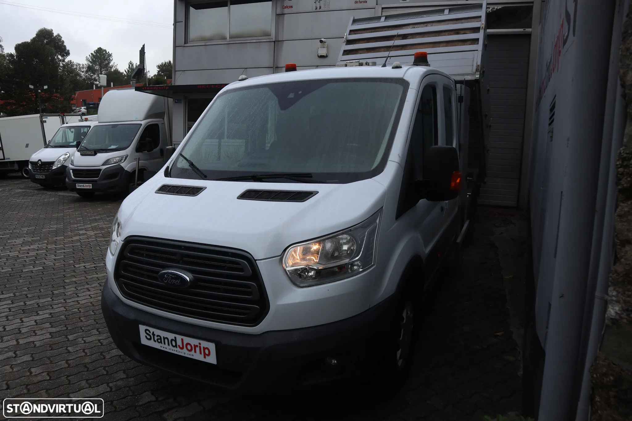 Ford Transit 2.0 TDCI 130 L4 Dupla Basculante - 3