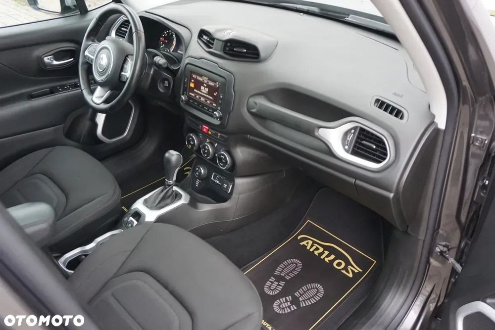 Jeep Renegade 2.0 MultiJet Limited 4WD S&S - 32