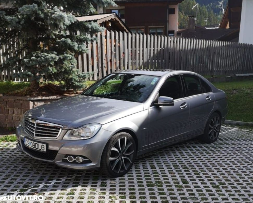 Mercedes-Benz C 220 CDI DPF (BlueEFFICIENCY) Elegance - 1