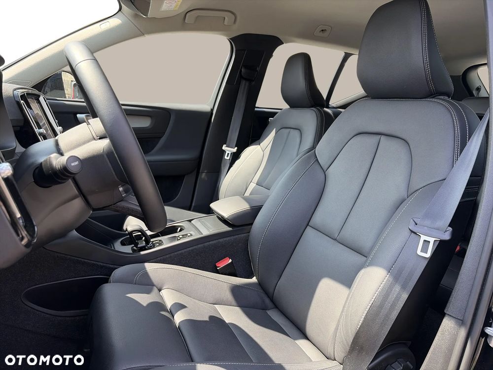Volvo XC 40 B3 Core - 10