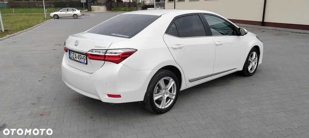 Toyota Corolla 1.6 Prestige MS EU6 - 2