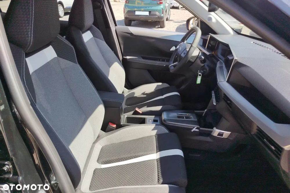 Opel Frontera 1.2 T mHEV GS eDTC6 - 9