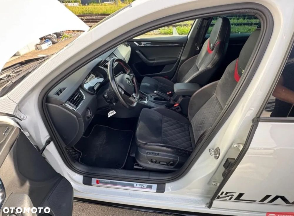 Skoda Octavia 2.0 TDI 4x4 RS Challenge DSG - 5