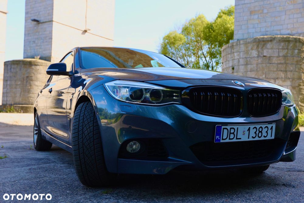BMW Seria 3 328i xDrive Sport Line - 5