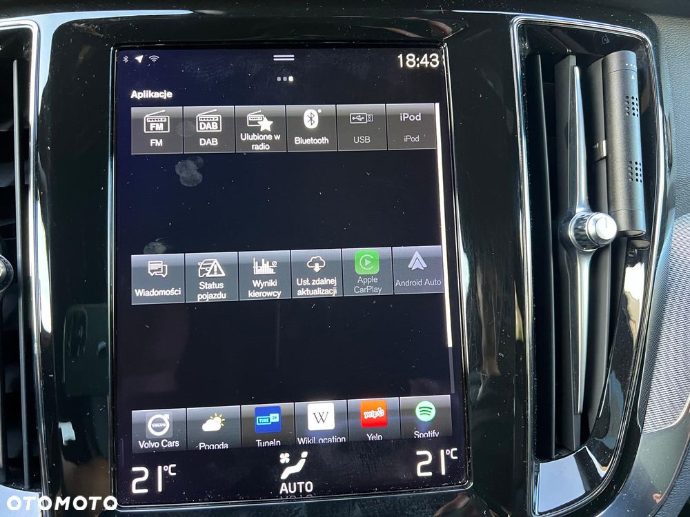 Volvo V60 T8 AWD Recharge Geartronic RDesign - 23