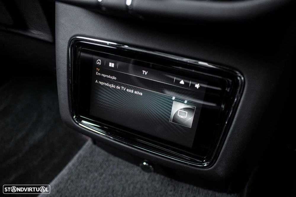 Bentley Bentayga Hybrid - 48