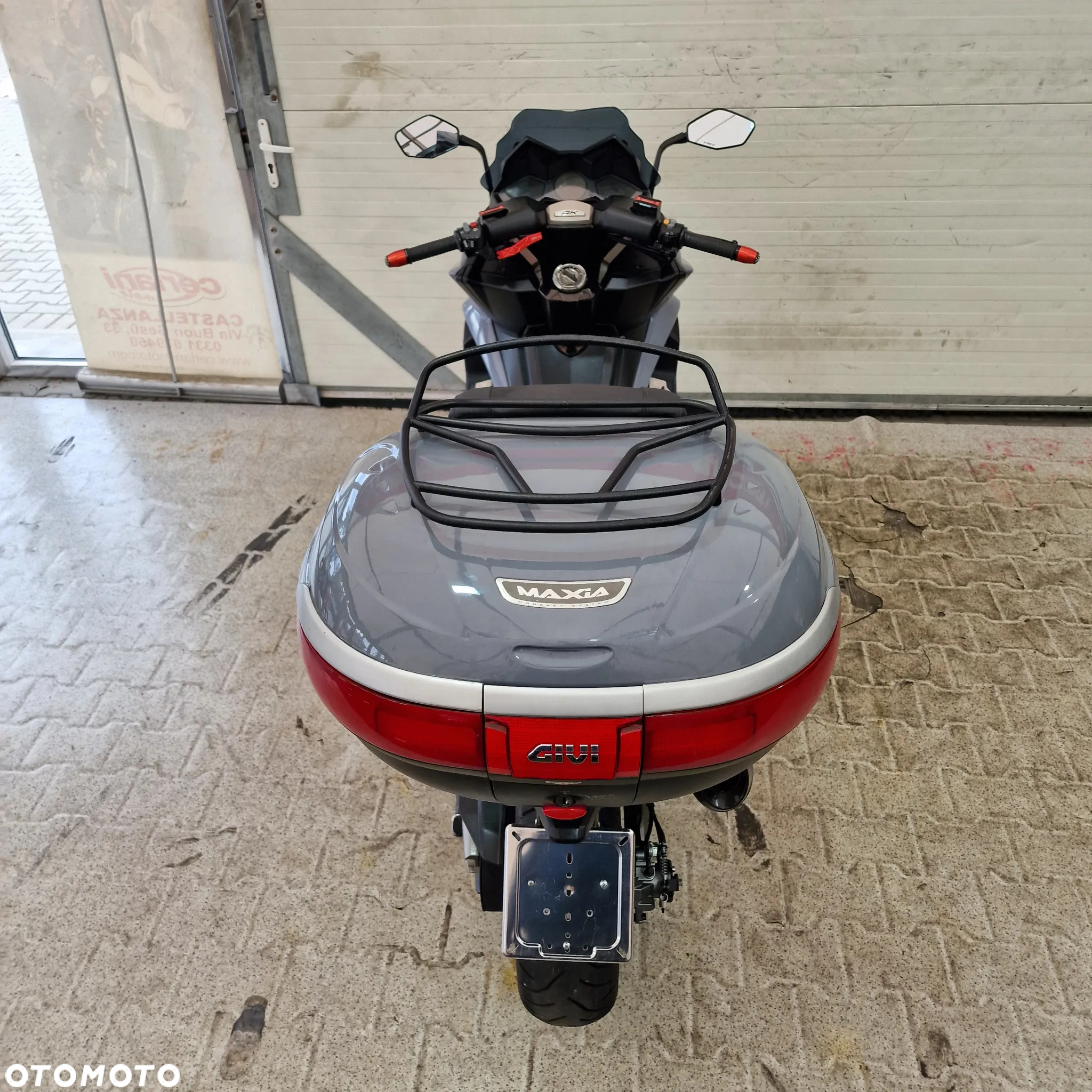Kymco AK 550 - 26