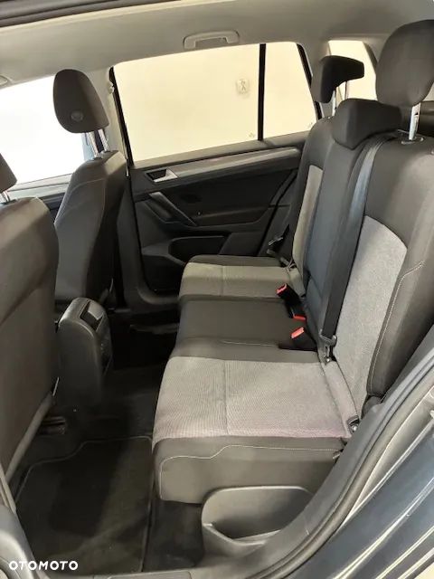 Volkswagen Golf Sportsvan VII SV 1.2 TSI BMT Trendline - 9