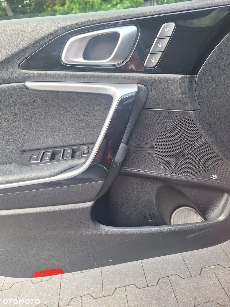 Kia XCeed 1.6 T-GDI XL DCT - 17
