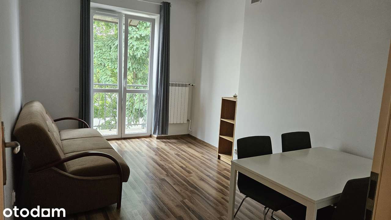 Przytulne mieszkanie z balkonem na Bielanach