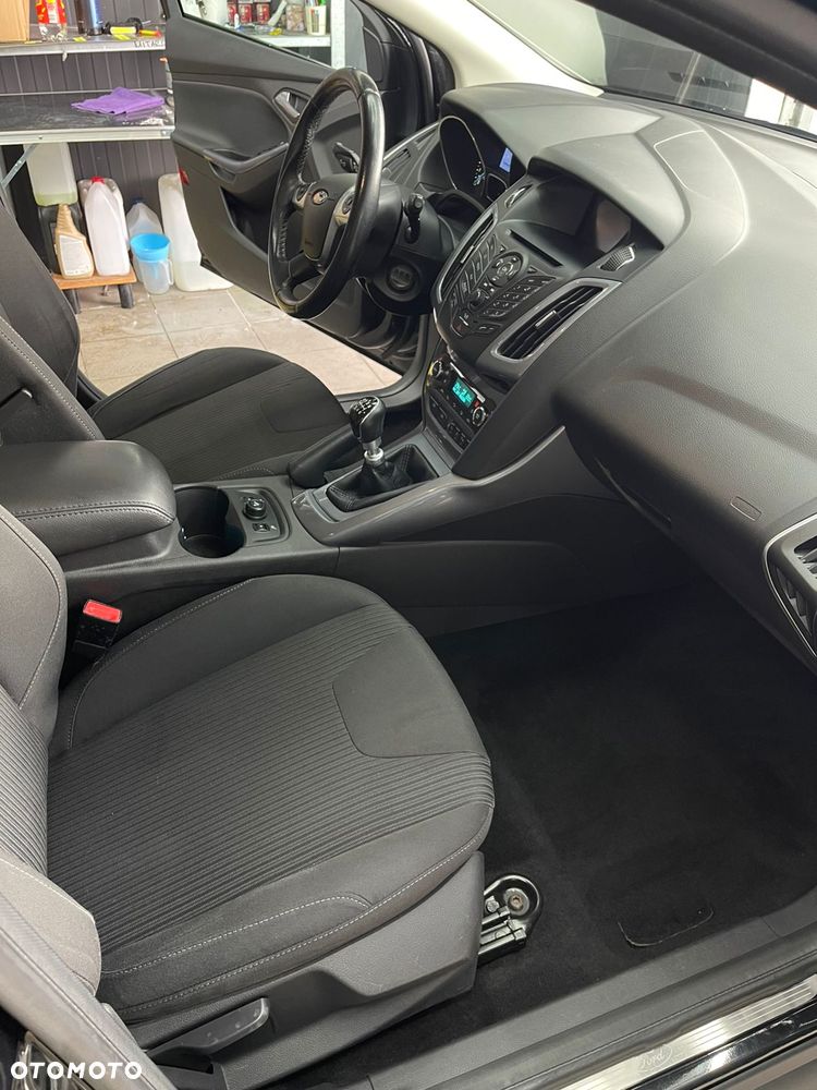 Ford Focus 1.6 EcoBoost Start-Stopp-System Champions Edition - 20