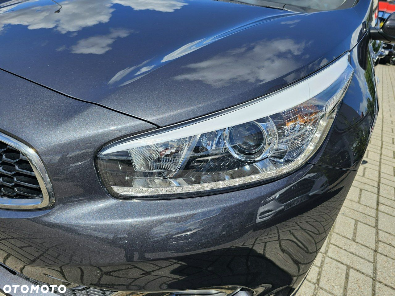Kia Ceed 1.4 CVVT SW Dream Team Edition - 3