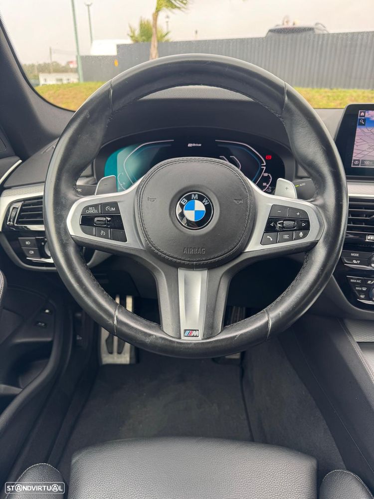 BMW 530 e iPerformance Pack M - 25