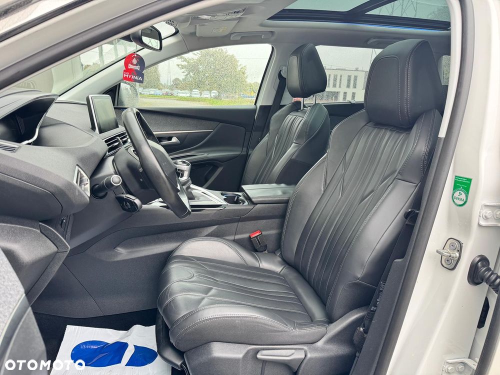 Peugeot 5008 2.0 BlueHDI Allure S&S - 13