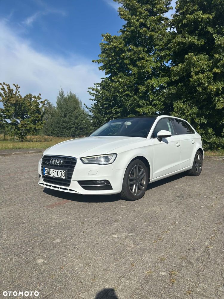Audi A3 Sportback 2.0 TDI (clean diesel) Ambiente - 3