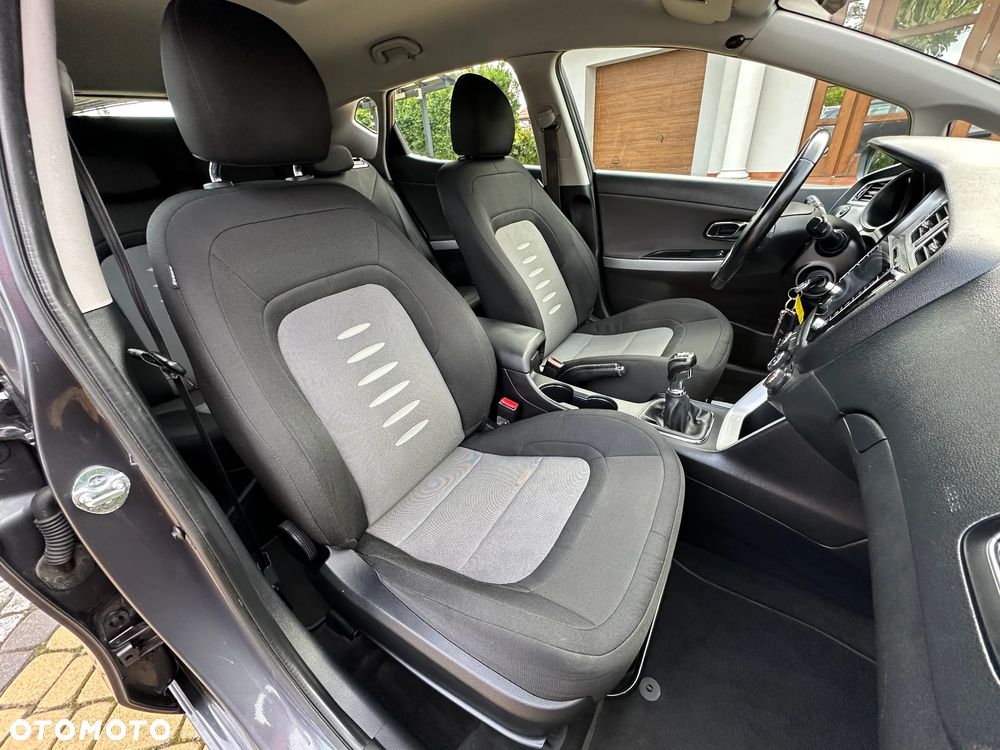 Kia Ceed Cee'd 1.6 GDI XL - 20