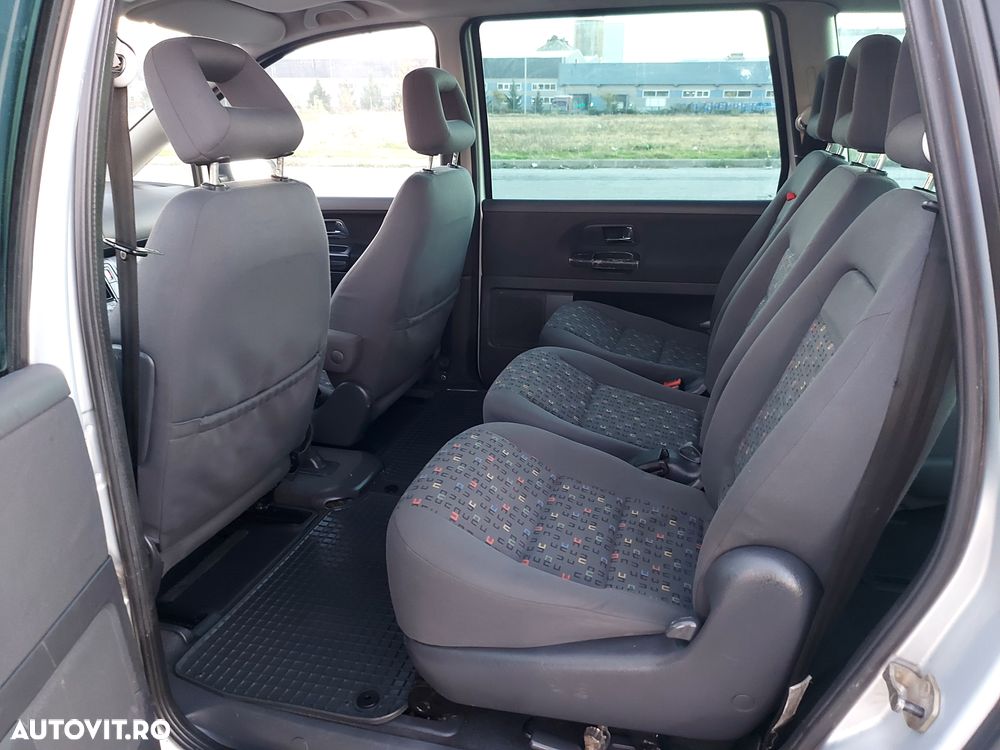 Volkswagen Sharan - 14