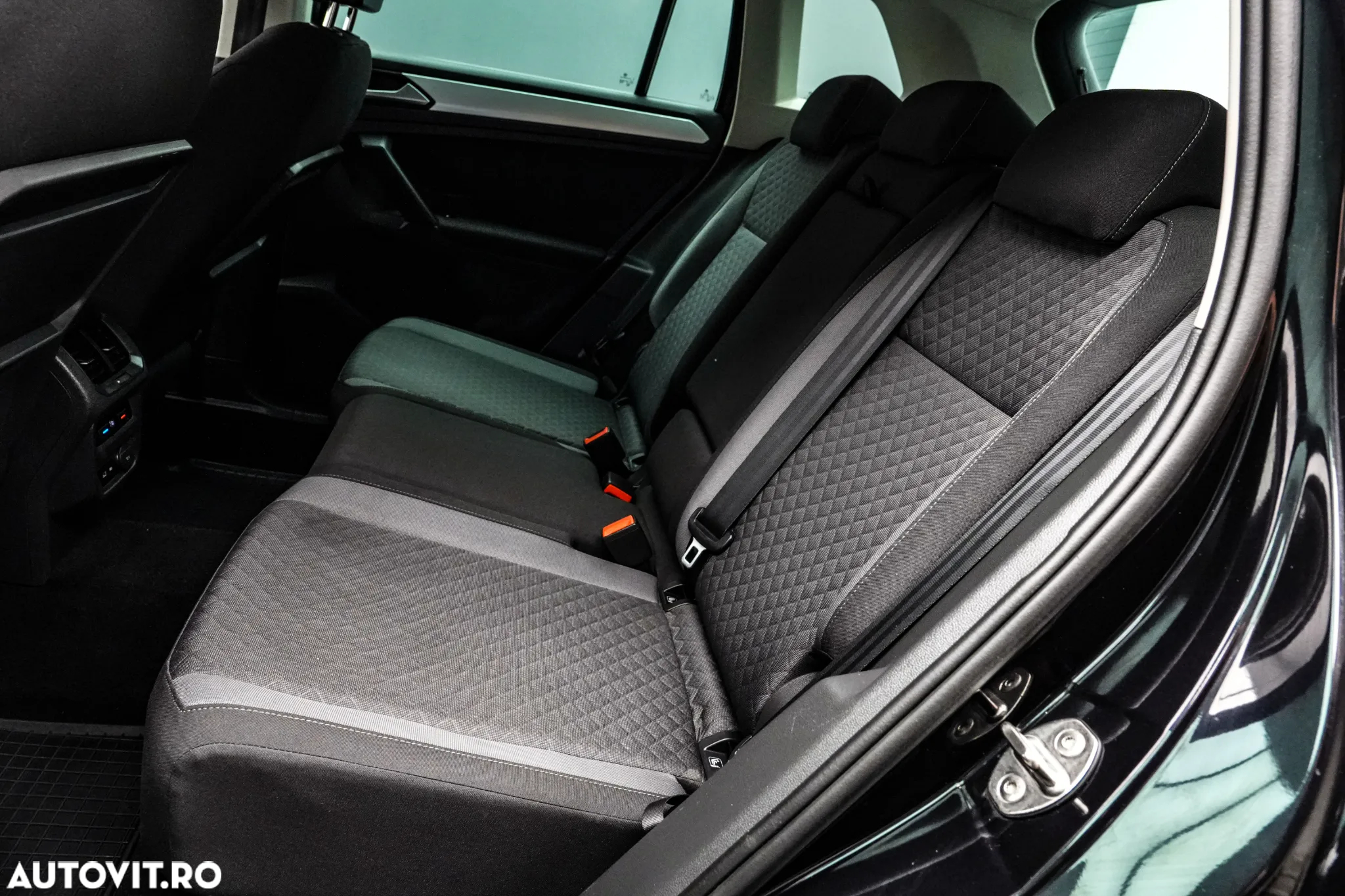 Volkswagen Tiguan 2.0 TDI DPF DSG Comfortline - 15