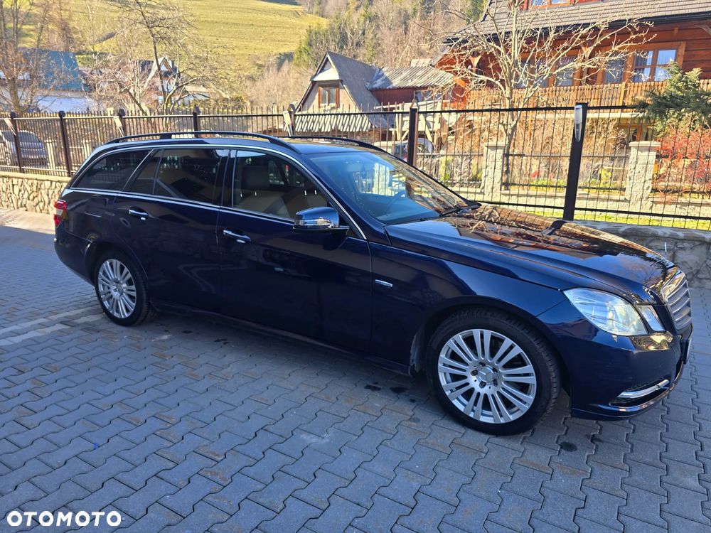Mercedes-Benz Klasa E 250 CDI DPF BlueEFFICIENCY 7G-TRONIC Elegance - 4