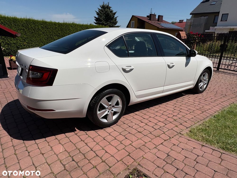 Skoda Octavia 1.6 TDI SCR Ambition - 3