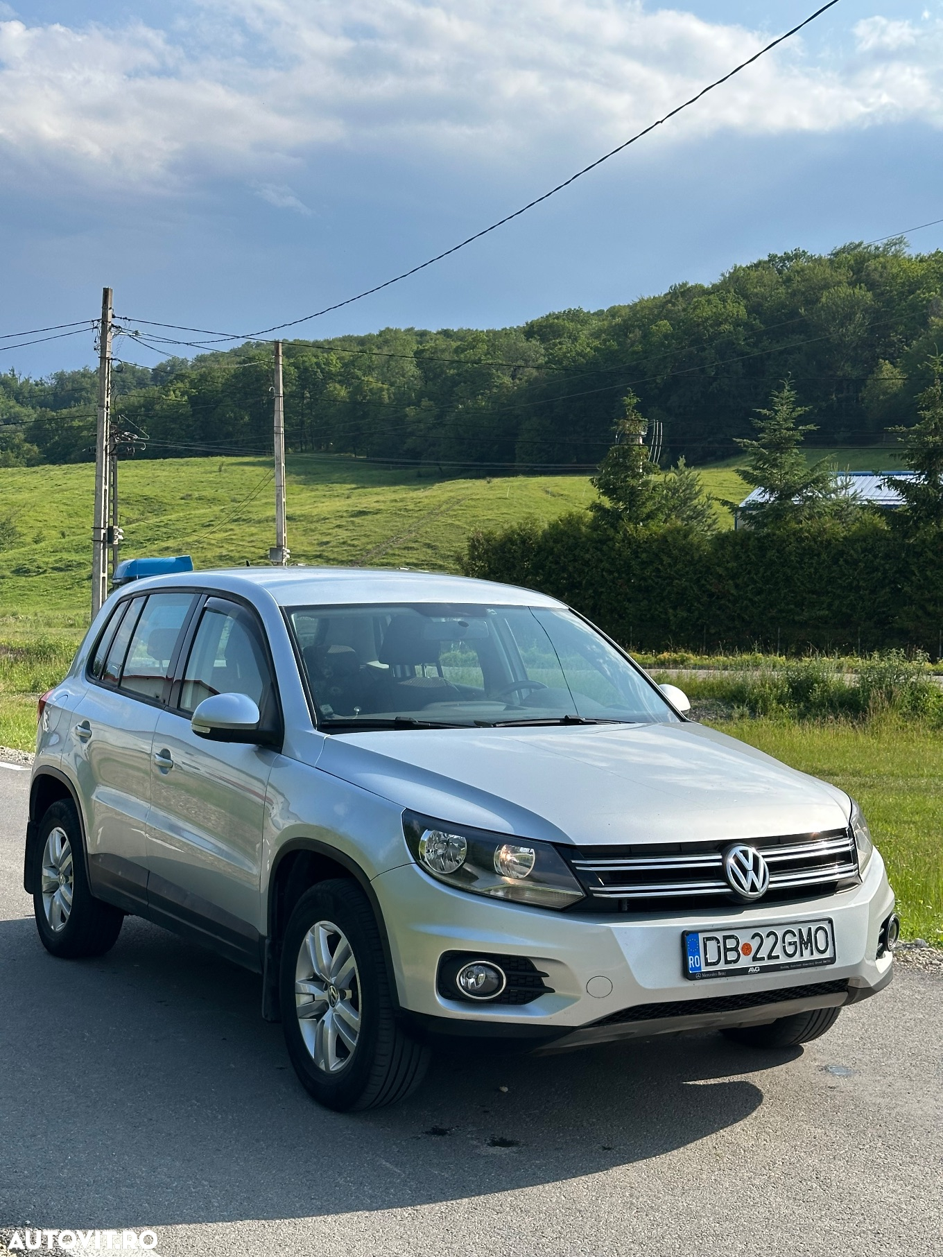 Volkswagen Tiguan 2.0 TDI 4Motion Trend & Fun - 3