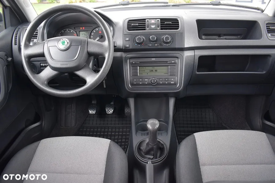 Skoda Fabia 1.2 12V Classic + - 6