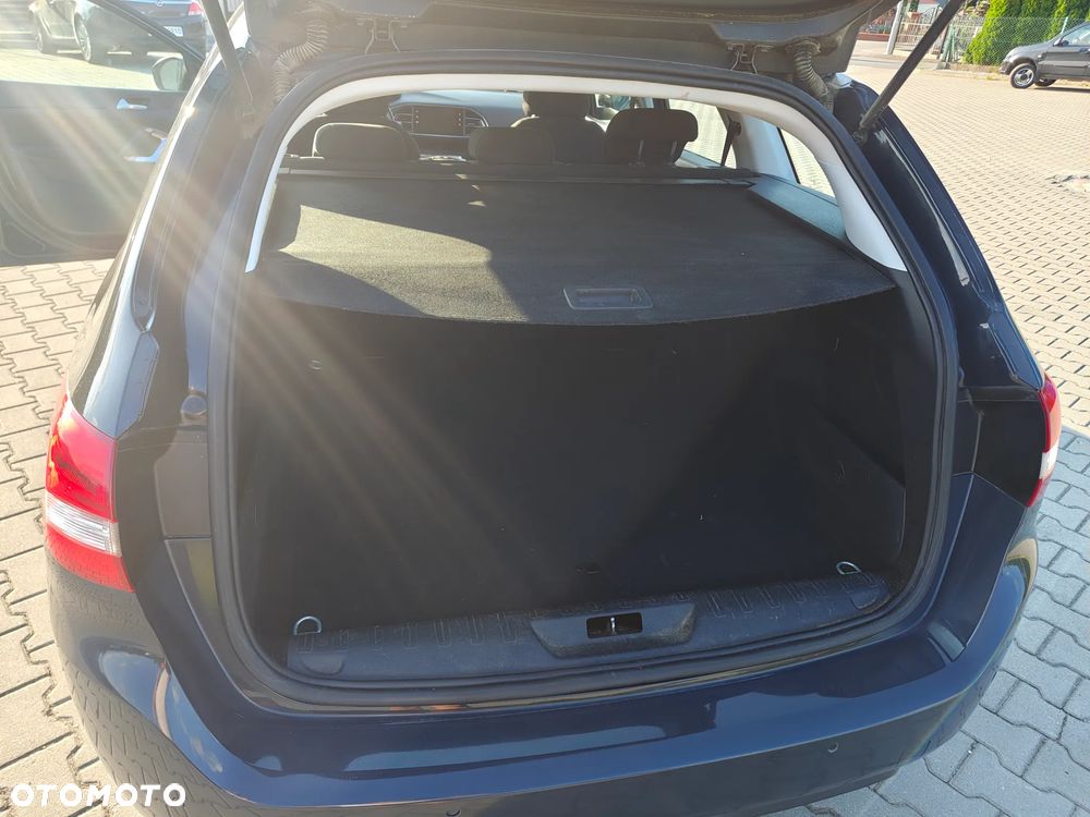 Peugeot 308 1.6 BlueHDi Active S&S - 12