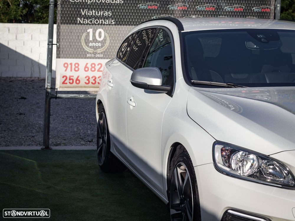 Volvo V60 2.0 D2 R-Design - 5