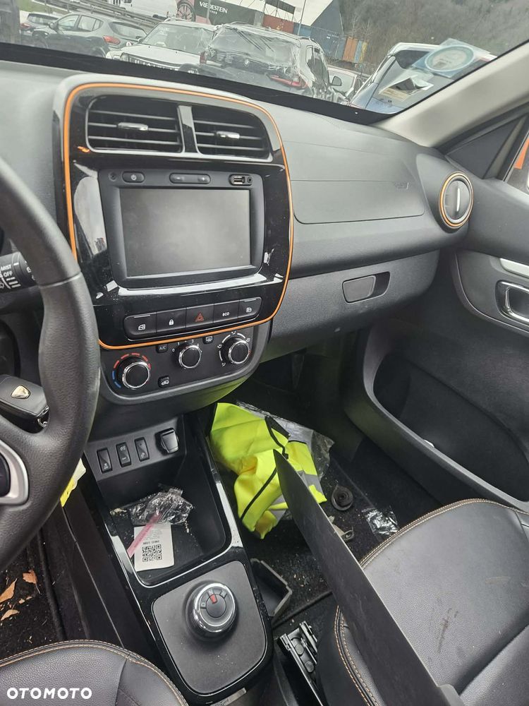 Dacia Spring ESSENTIAL - 13