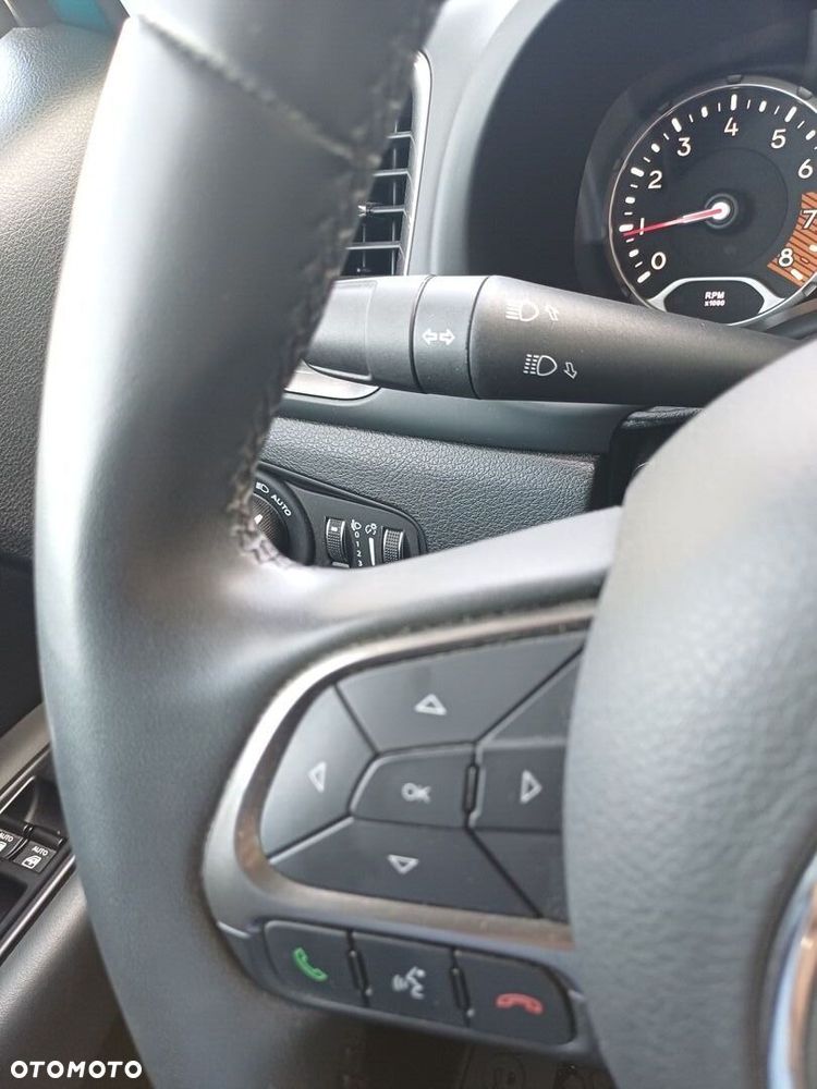 Jeep Renegade 1.0 GSE T3 Turbo Limited FWD S&S - 26