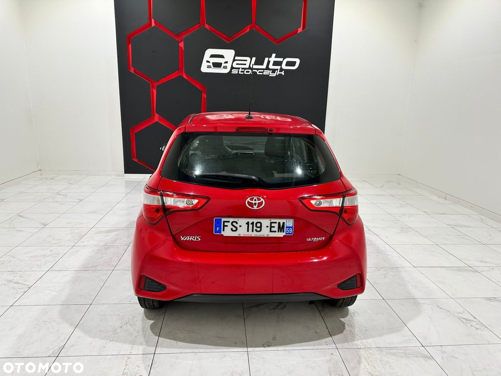 Toyota Yaris - 4