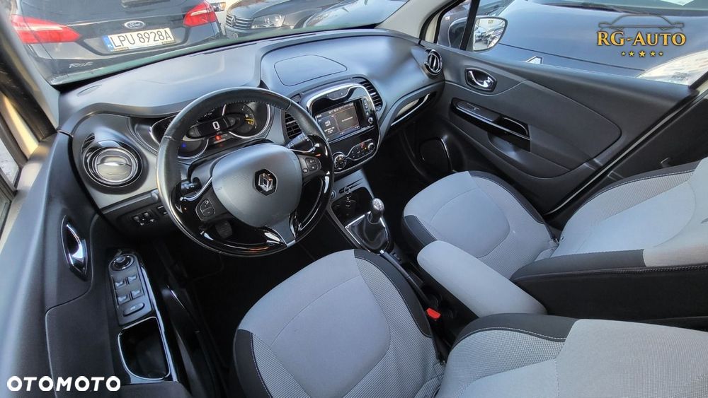 Renault Captur - 31