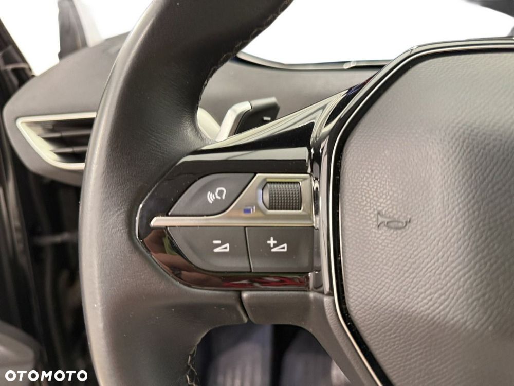 Peugeot 5008 - 25