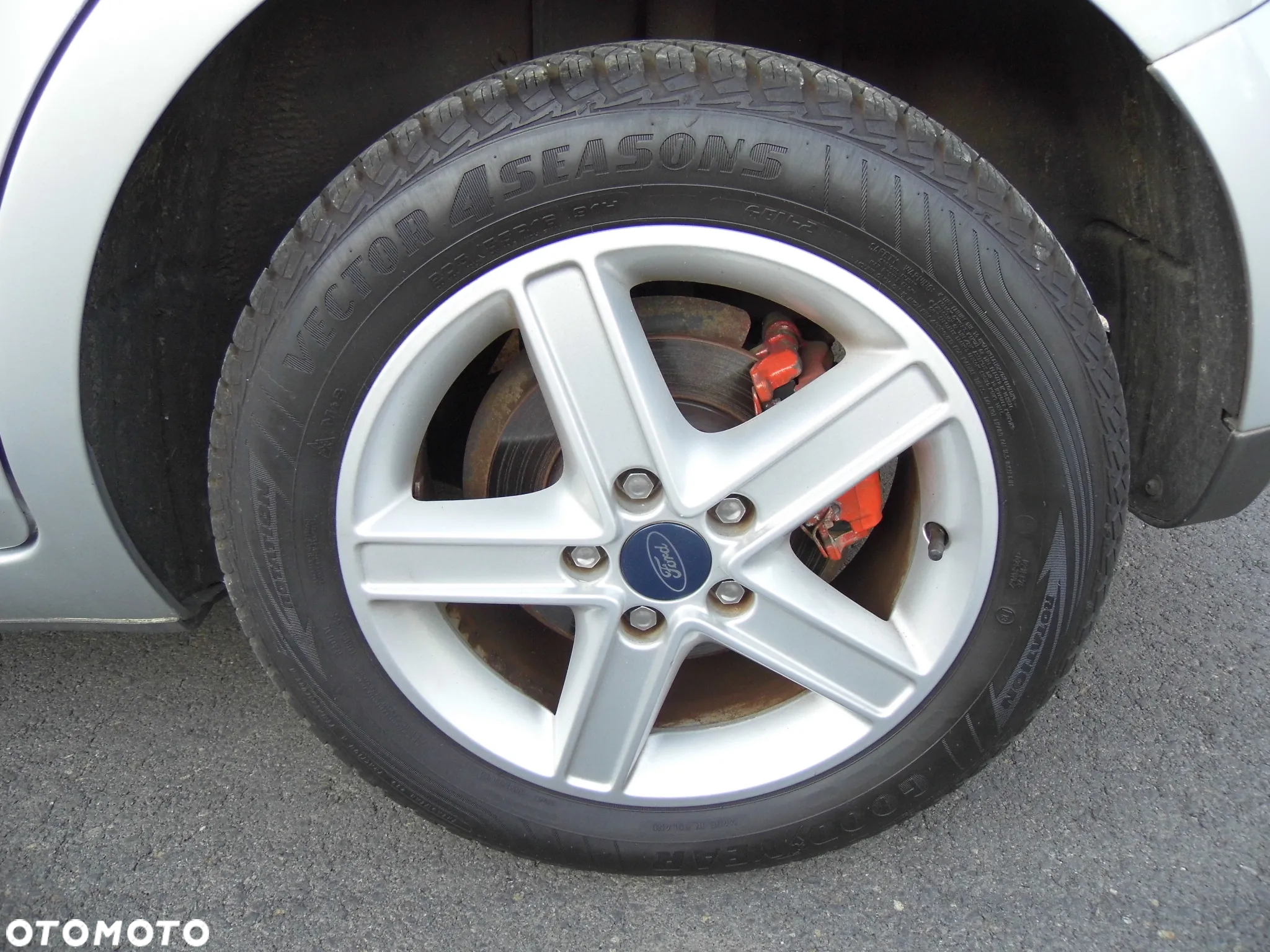Ford Focus C-Max 1.8 Ghia CVT - 31